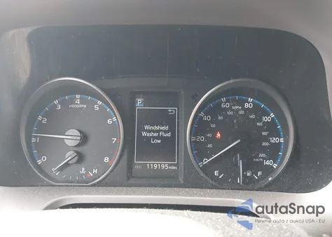 2017 Toyota Rav4 Le z USA, uszkodzony, nr VIN JTMBFREV8HJ114186